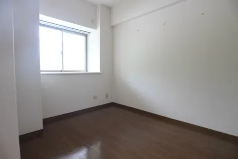 デメテル高取台【4階】の内装