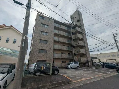 グランドール須崎の画像