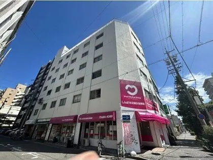 カーサバレンシア【2階】の外観