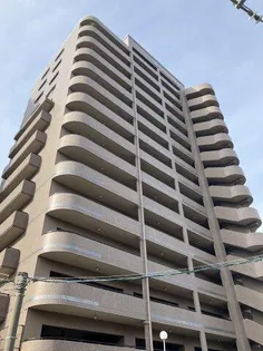 サーパス博多駅前【204号室】の外観