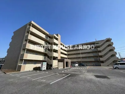 知立牛田エンブルコートの画像