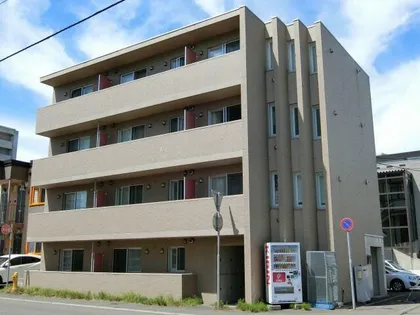 ビアンエステート美園【2階】の外観