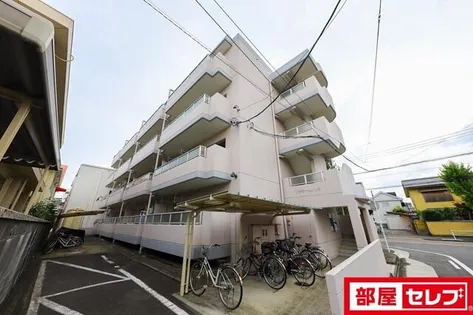 ファミール八代の画像