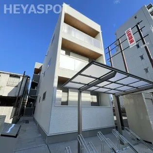 パインリーフ【2階】の外観