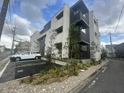 フェニー コートの画像