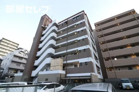 モナティス那古野【3階】の外観