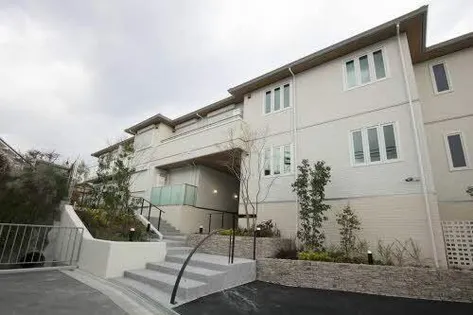 シャーメゾン富の画像