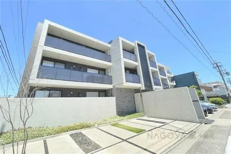 SUNNY SIDE Vの画像