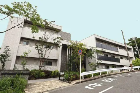 メゾン ルリエアルブルの画像