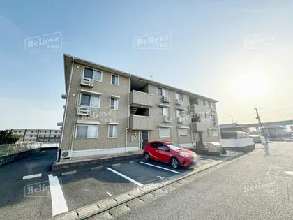 福岡県久留米市津福本町【アパート】の外観