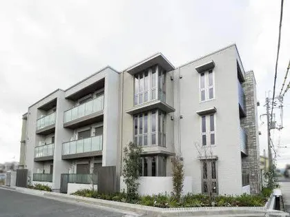 リラフォートの画像