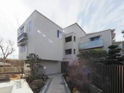 シャーメゾン槐の画像