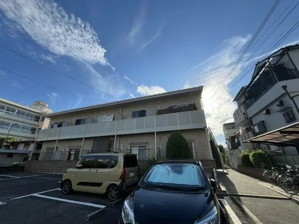 アンプルールクラージュアミティエ【2階】の外観