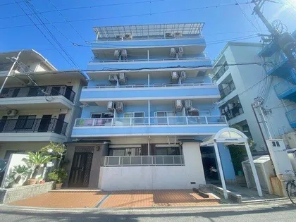 クリエール三津屋の画像