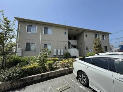 ラフィーネメゾン本町公園 A棟の画像