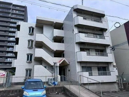 ベレッツァ白山の画像