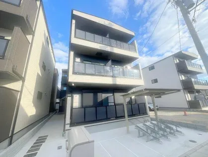 D PORTA NEIGEの画像