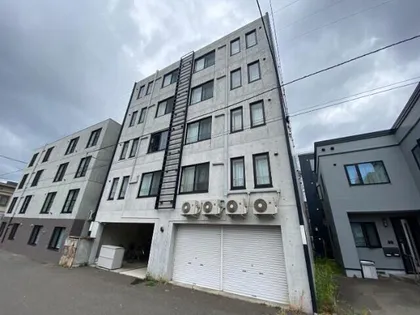 ブランノワールリュミエールの画像