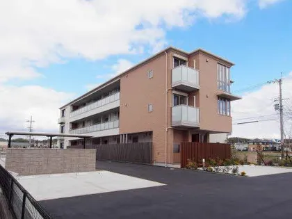 シャーメゾンきたの画像