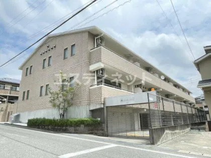HOLLY HILLS RESIDENCE EASTの画像