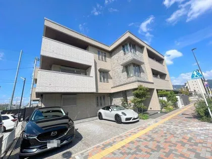 シャーメゾン扇の画像