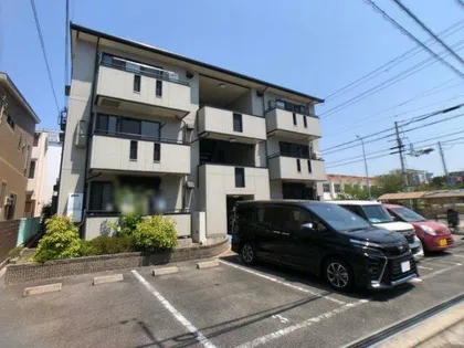 ファミールコートの画像