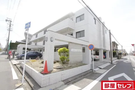 カーサソロチョウ【3階】の外観