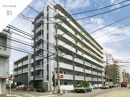 フラッツ東比恵【3階】の外観