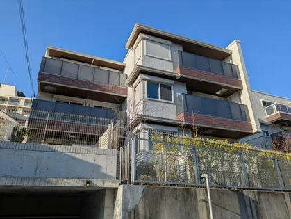 シャーメゾン摩耶の画像