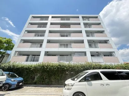 ロイヤルパーク豊中【2階】の外観