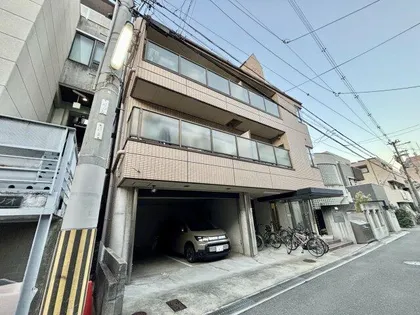 カーサ中田【3階】の外観