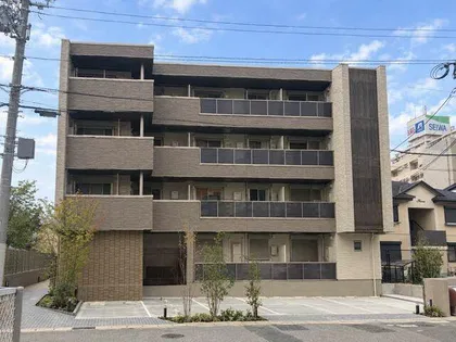 ベル エ ロンプラージュの画像