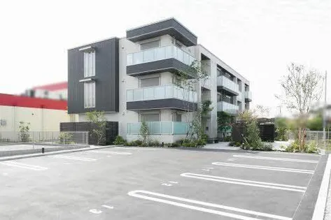 シャーメゾン クレールの画像