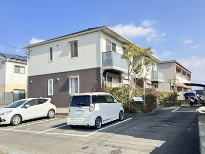 シャーメゾン来春の画像