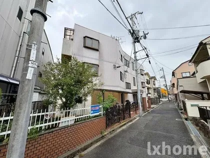 ラメール千里の画像