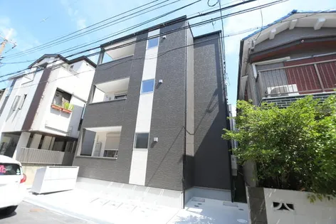 ジーメゾン寝屋川アベニール【1階】の外観