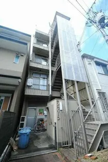 サン・グリーン【4階】の外観