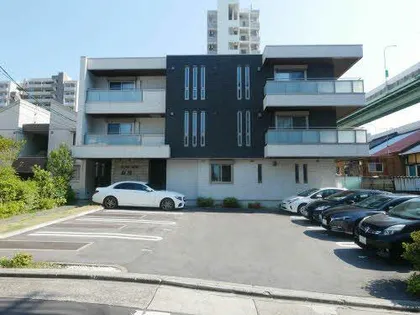 BLANCNOIR 白壁【0202号室】の外観