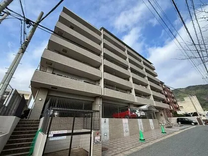 アーティックスエグゼ足原の画像