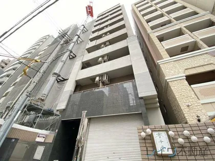 セントアミール南久宝寺【8階】の外観