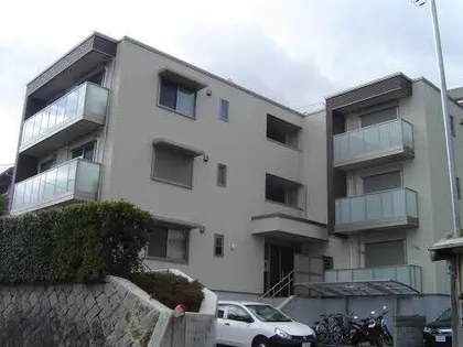 ピナ ヒルズ千里山の画像