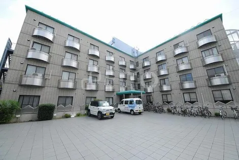 アビタシオン鴨川【1階】の外観