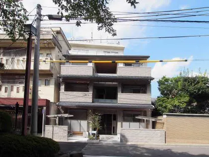 ロータス東山【0201号室】の外観