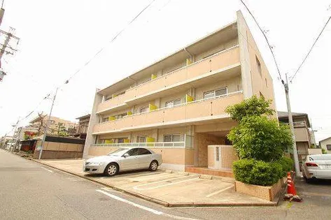 Y.S.ハイツ万代【105号室】の外観