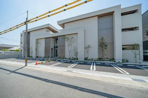 シャーメゾン高社の画像