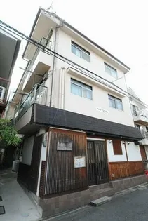 ヤングマンション【2階】の外観