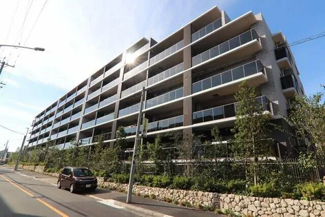 グランドメゾン汐路の画像