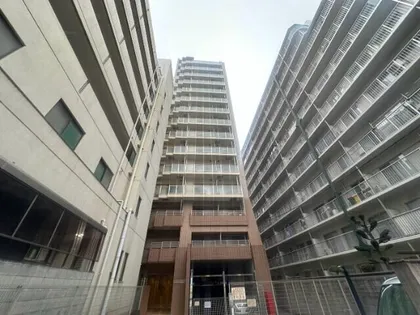 大阪府大阪市中央区十二軒町【マンション】の外観