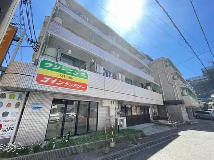 セリバテール山田南【2階】の外観