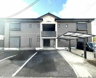 フォーレスの画像